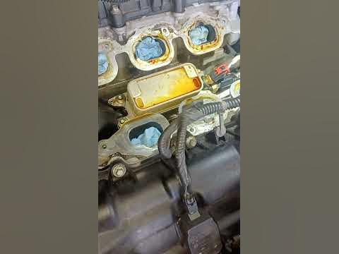Chrysler Town and Country - Oil Filter Housing - YouTube