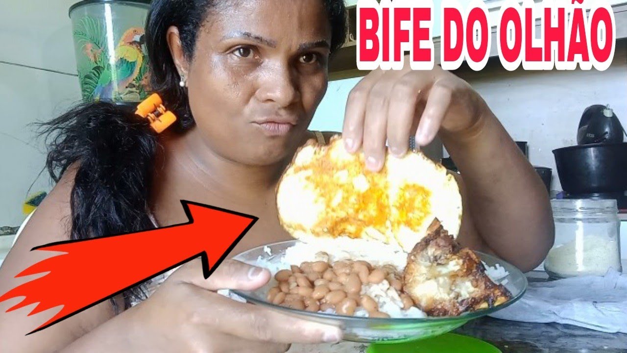 COMENDO DE MÃO | OVO FRITO ARROZ FEIJÃO PIMENTA FARINHA MUKBANG +HISTÓRIA