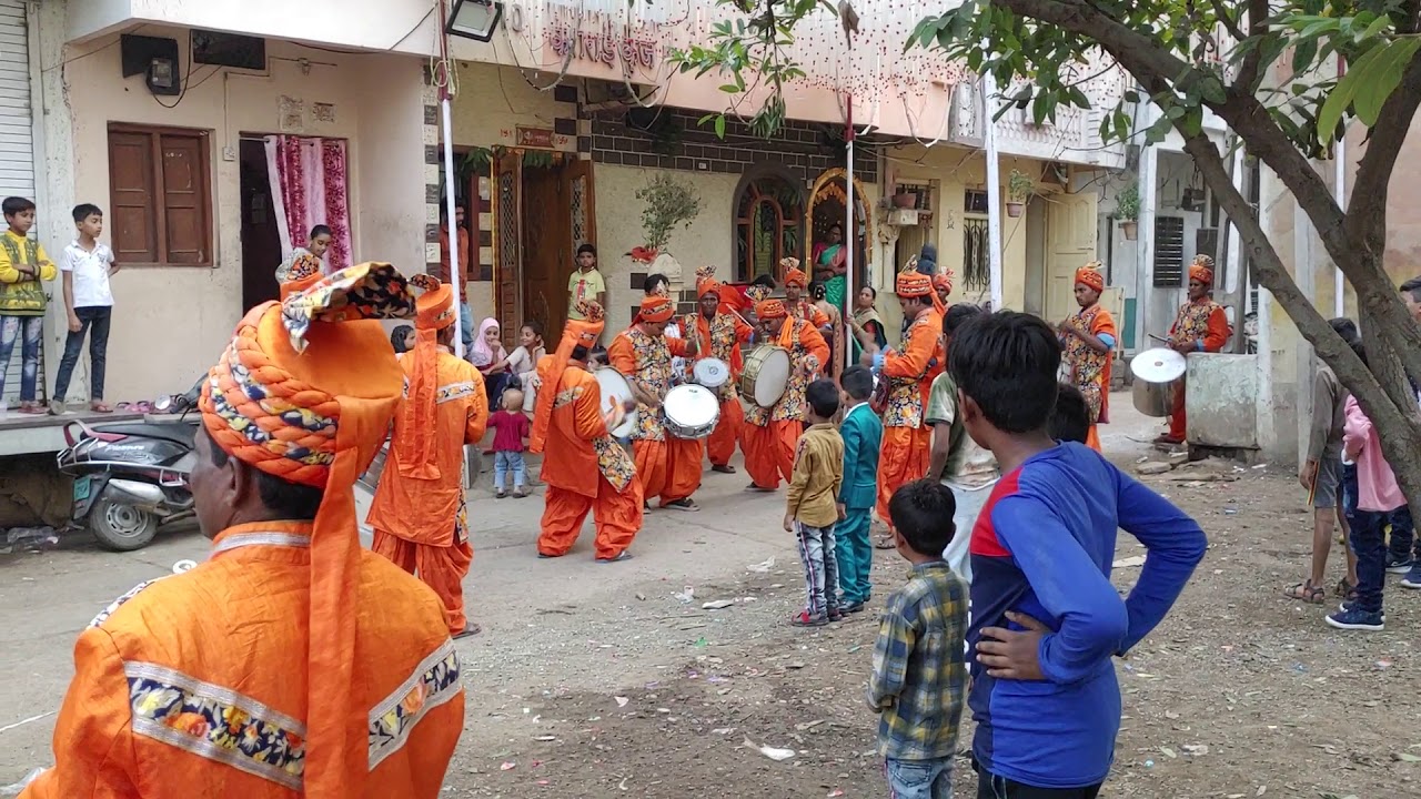  Bekadar bekhabar bevafa balma ram lakhan  saraswati band  nandurbar 9623874532