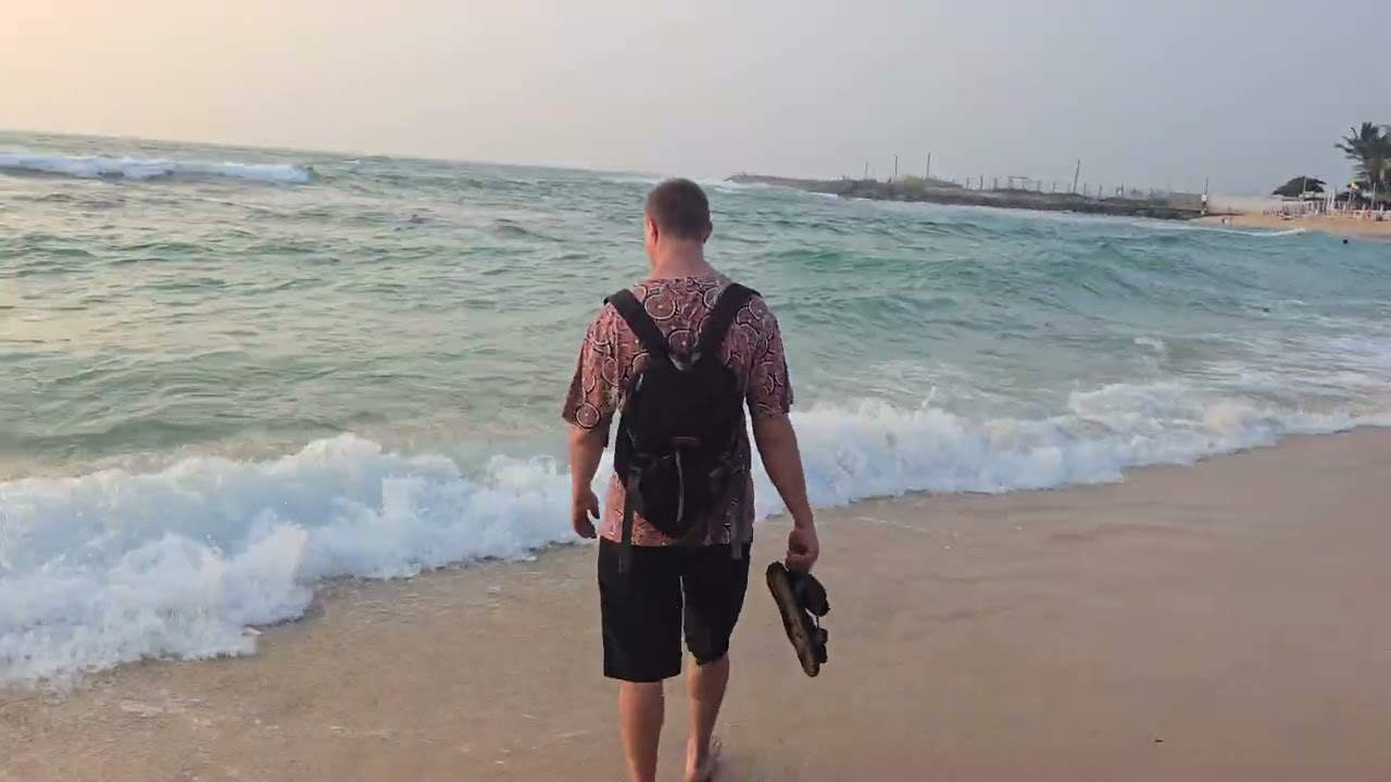 Приехали в город Хиккадува, пляж...Шри-Ланка 