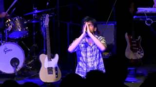 Video thumbnail of "Ases Falsos - Manantial (Rock and Pop Stage) 03/09/2013"