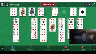 Playing Microsoft Solitaire Collection part 1986!!!