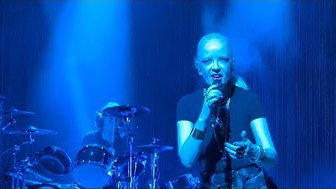 Garbage VOW Live 09-20-2025 Brooklyn Paramount NYC 4K