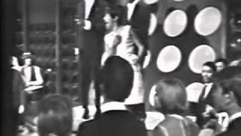 The Elgins - Heaven Must Have Sent You (Swingin' T...