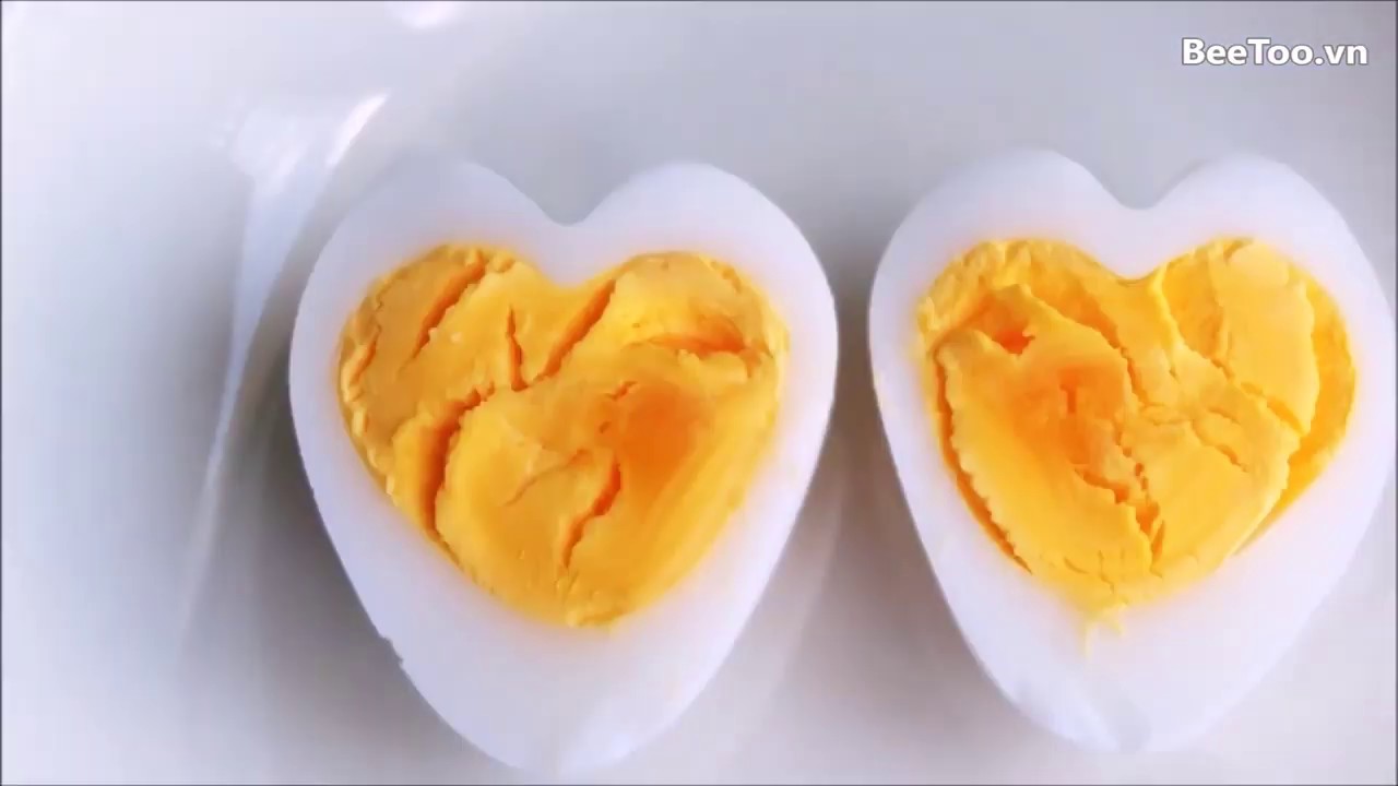 How to Make a Heart Shaped Egg Heart boiled eggs YouTube