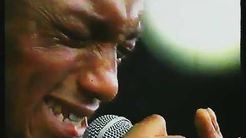 Tricky - Hell Is Round The Corner live at Feile Festival 1995. MTV Summer Festivals 95