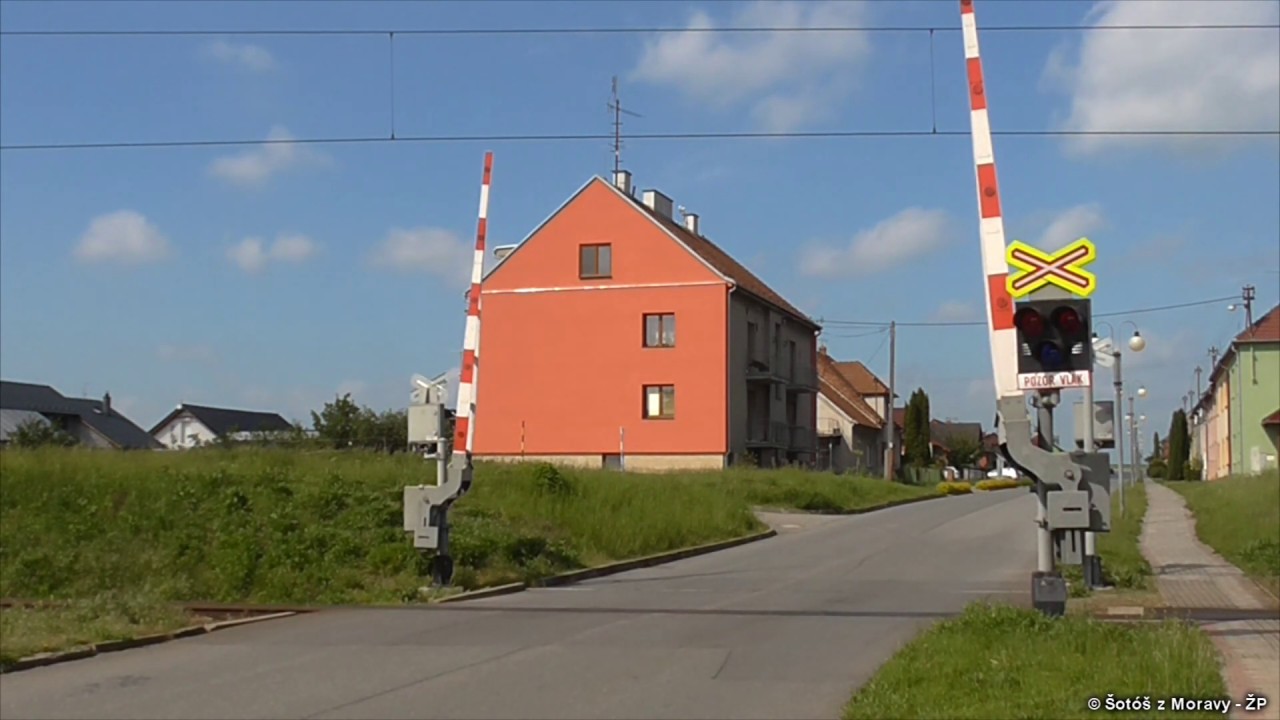 Železniční přejezd │ Czech Level Crossing Víceměřice │ 18.5. 2019