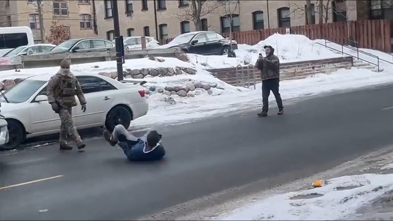 Democrats calling out ICE operations spark concerns over another government shutdown