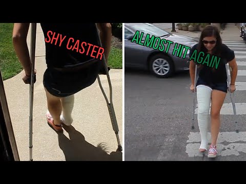 SHY cast girl FINALLY goes into the outside world on CRUTCHES with LLC🩼🤕