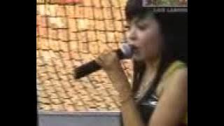 Ngamen 20 Dian Marshanda