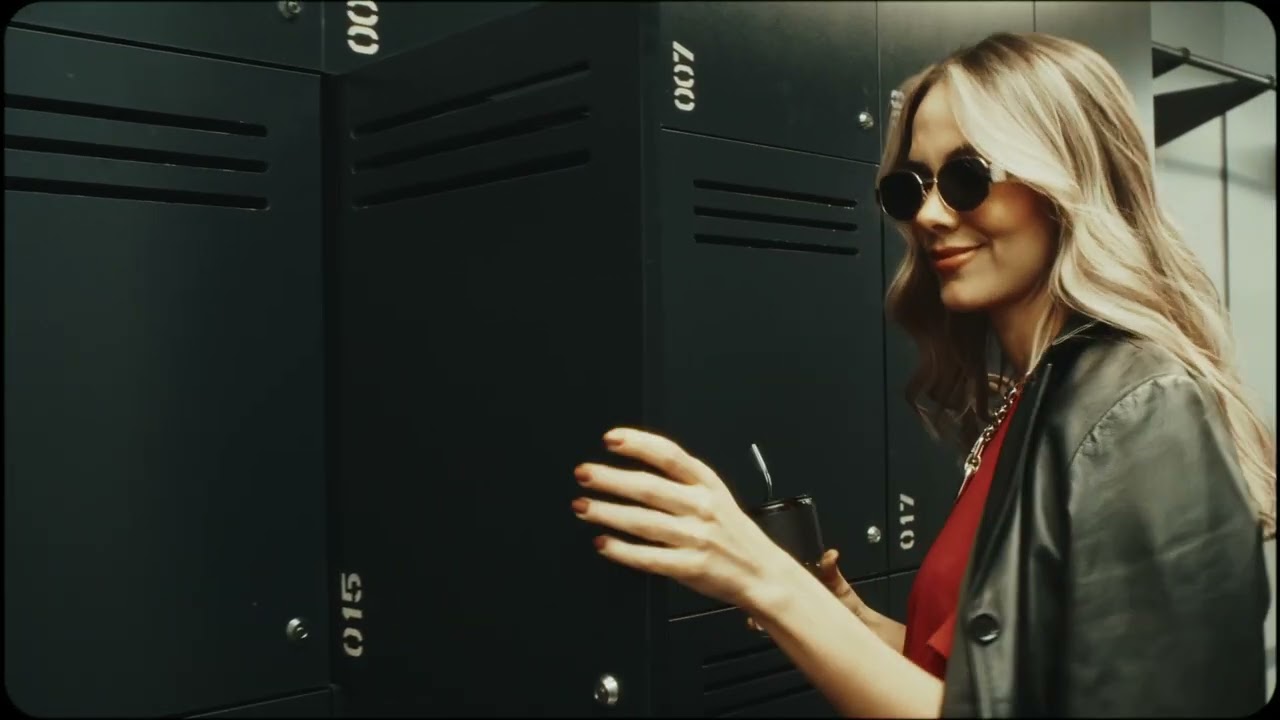 Nueva Colección Athleisure de Loguin 2025 | Moda Cómoda del Gimnasio a la Calle