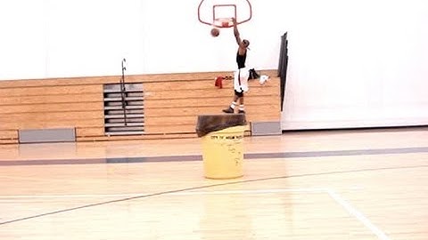 Dre Baldwin: Stutter-Step Spin Move on Ball Screen Drive Pt. 1 | Chris Paul Point Guard Moves