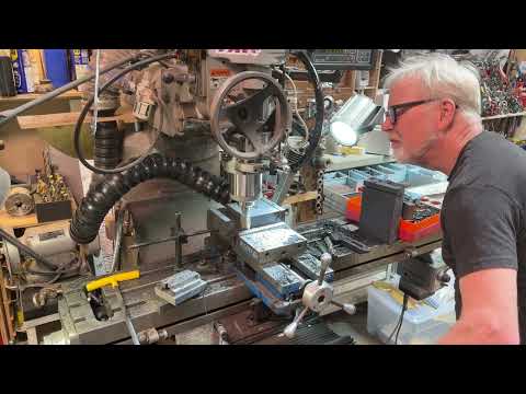 Adam in Real-Time: Milling Casino Plaque Beds
