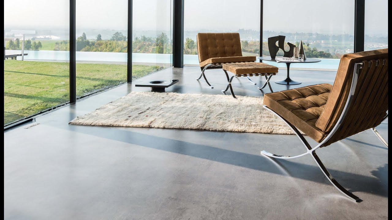 Barcelona Chair by Knoll® - WorkArena - YouTube