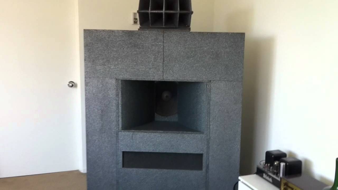 Vintage Mono Tube HiFi System with 1940's Altec 800 and McIntosh Tube