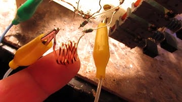 Sine wave oscillator for 120 KC - 8 MC with only 1 FET, the BF 256 A. The Farnell downgrad project