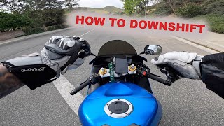 How to Downshift a Motorcycle