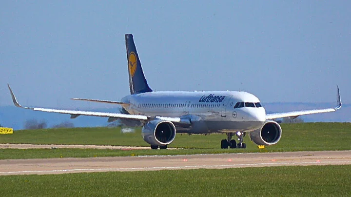 CLOSE UP Lufthansa A320 NEO take off #lufthansa #a320neo