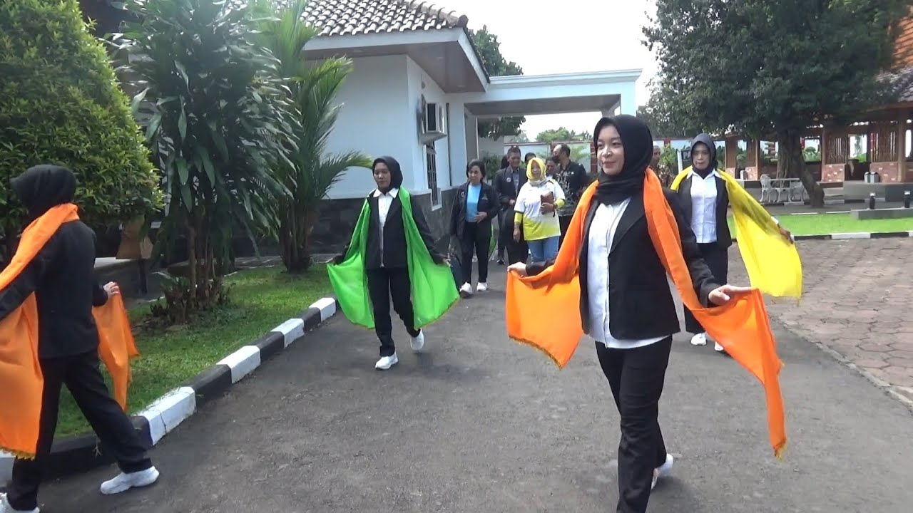 Tari Dendang Kota Santri