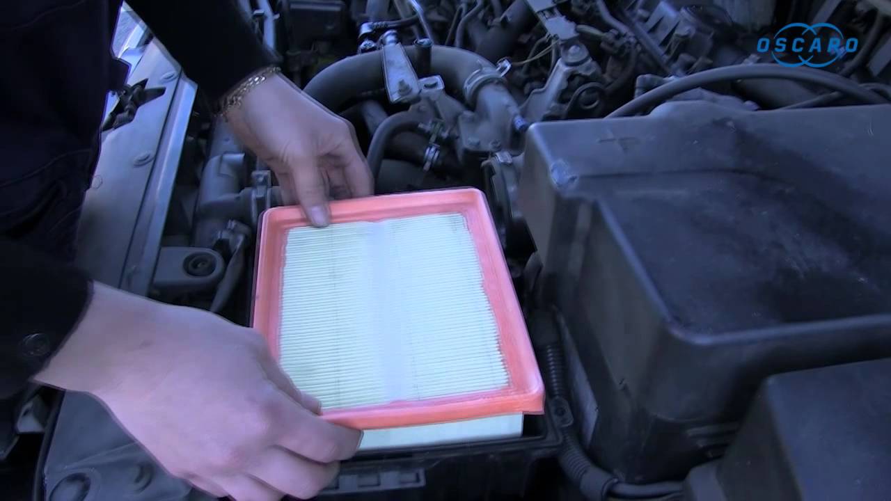 Peugeot 206 hdi - Remplacement du filtre à air - YouTube