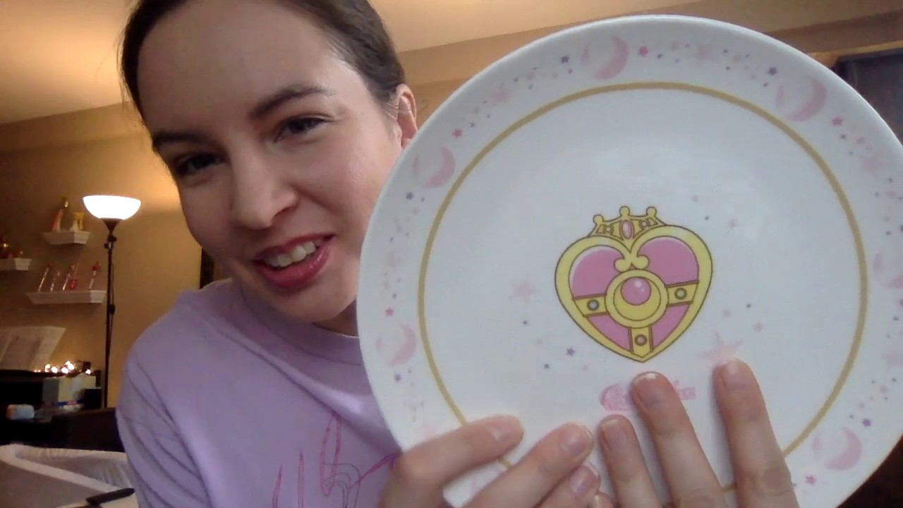 Sailor Moon Plates & Stationary Review - YouTube