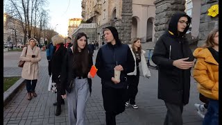 What is happening now on the streets of Kyiv, Ukraine? Walking tour 2023