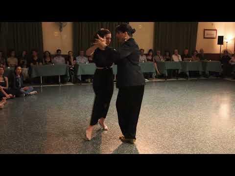 Mariana Lopez Cattini & Manuela Marce #improvisació Milonga Casa València, Octubre 2024