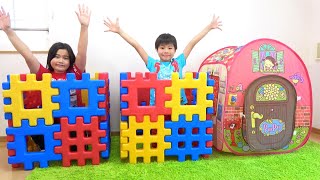 Two toy blocks houses? Pretend play　Playing with Blocks House