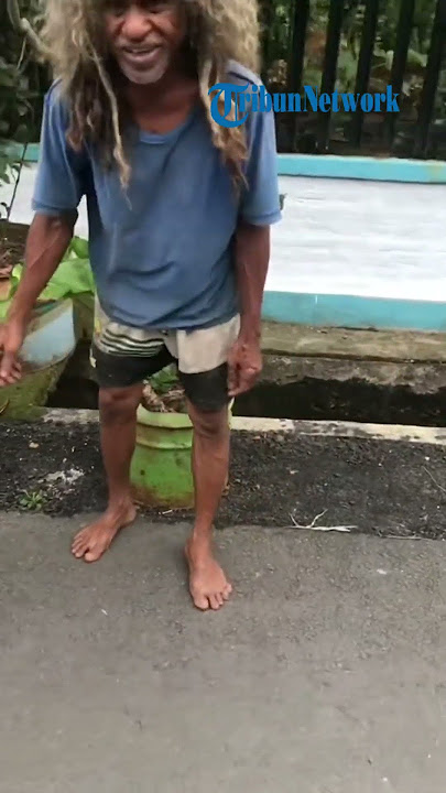 Kambing Kocak : Orang Gila Dikejar 2 Kambing