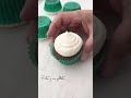 Endless Possibilities with Eddie: Cupcake Frosting