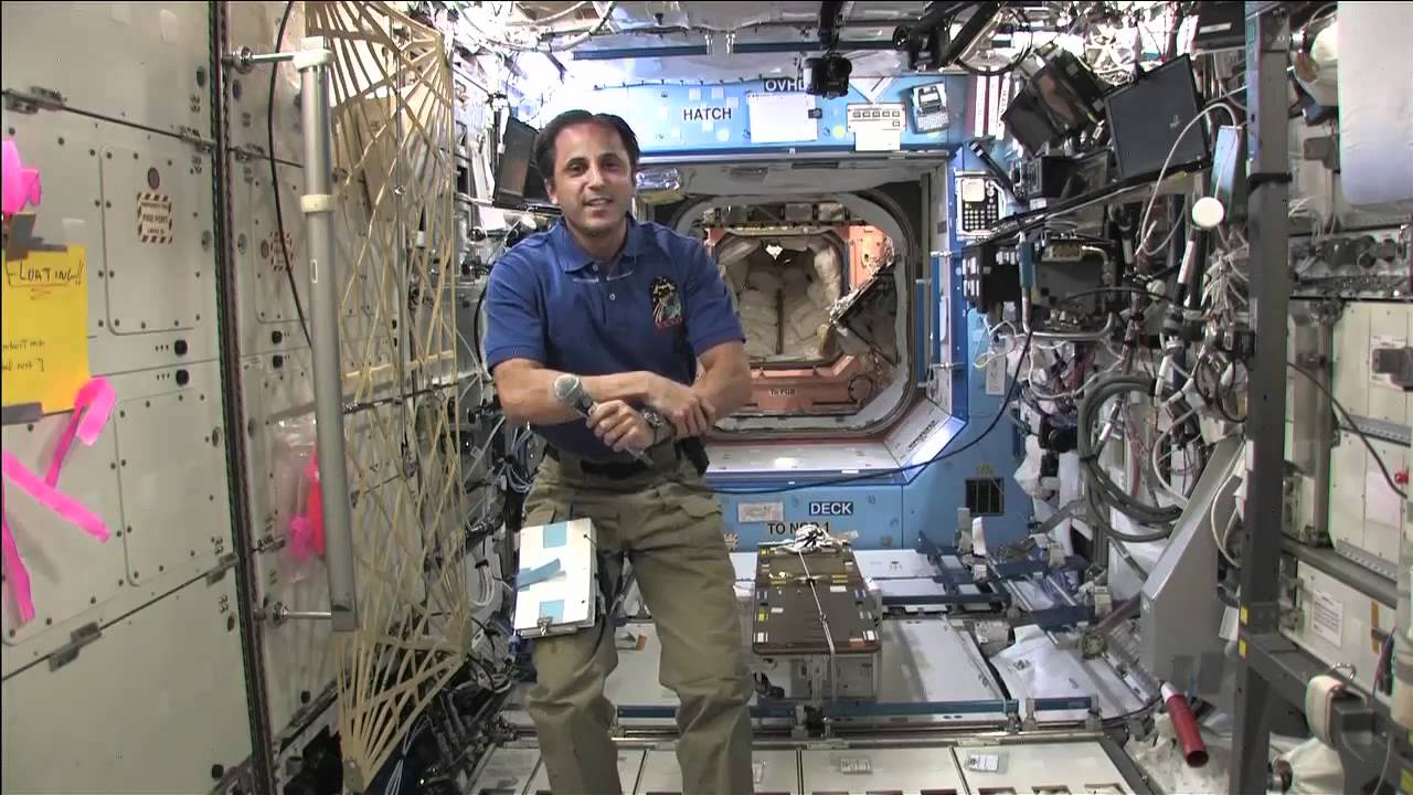 galaxy a10 Virginia Students Speak with Space Station Resident