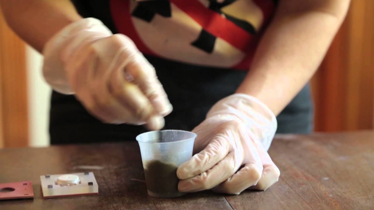 How to make the DIY Concrete House Ring