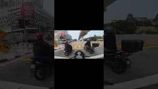 #motorcycle #motovlog #yamahar25 #accident #ytshorts #shorts