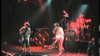Kara's Flowers (Maroon 5) at The Whiskey FULL 1995