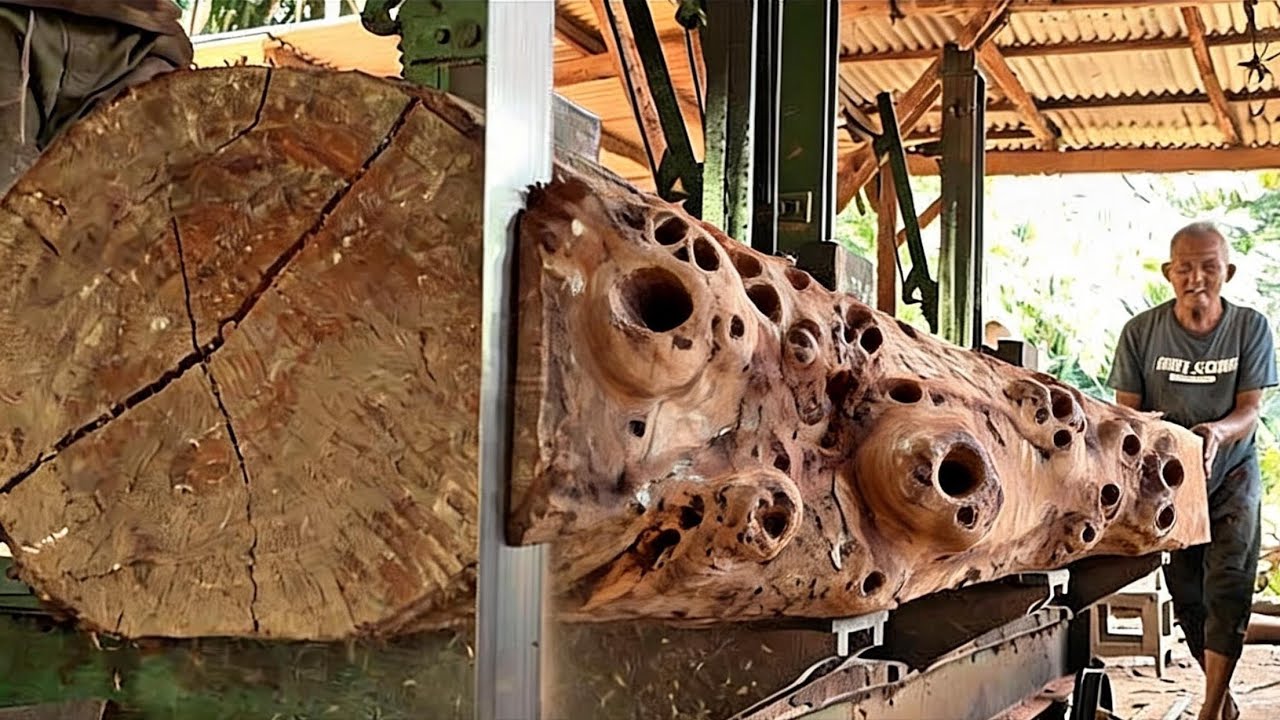 It's amazing the process of sawing super long mahogany wood - YouTube