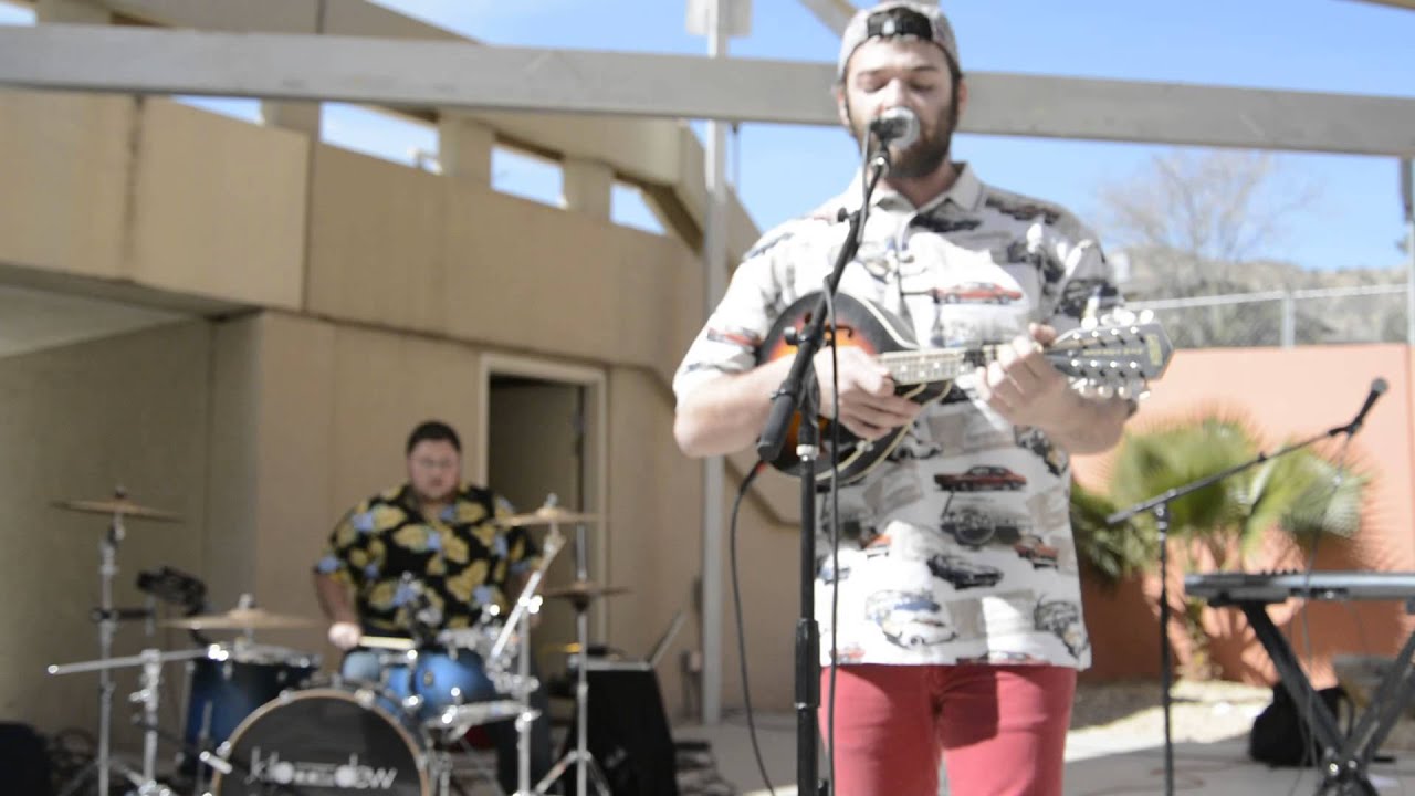 Kilo and the Dew - Payphone (original) live