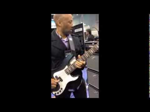 Alex Al check out the EBS Classic 500 & ValveDrive DI at NAMM 2014