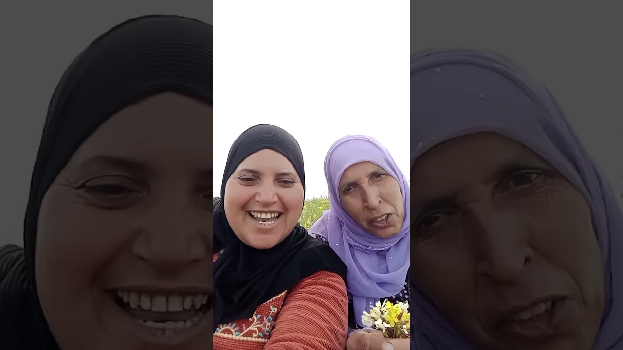 اجيو تشوفو طلعت انا والطاهرة في القمة