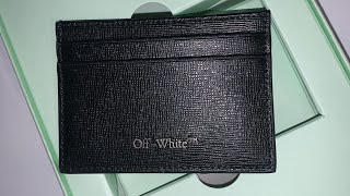 Off-White card holder in hand unboxing