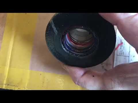 Video: Hoe hersluit je een hydraulische cilinder?