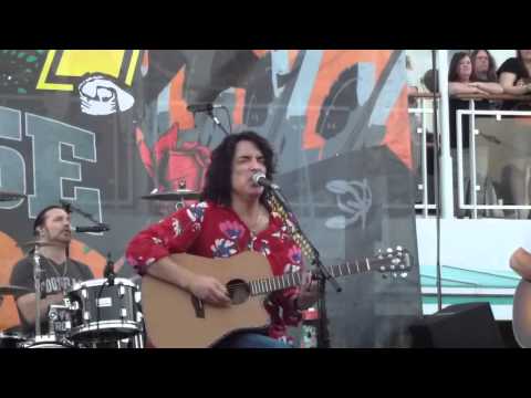 KISS - Sure know something @ KISS KRUISE II