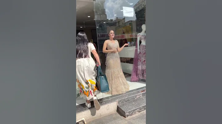 extra ordinary designer party wear lehenga👗👗👗 08/100