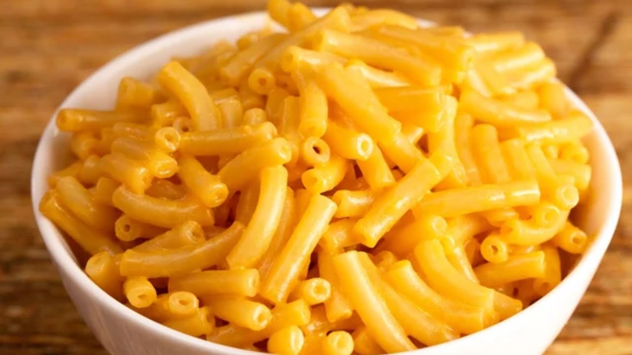 This Ingredient Swap Instantly Upgrades Boxed Mac And Cheese