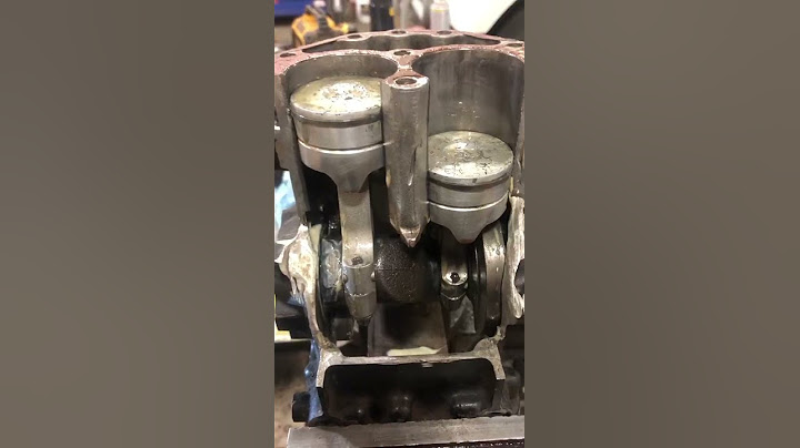 Belle démonstration du fonctionnement d'un 2 cylindres !🚗😱