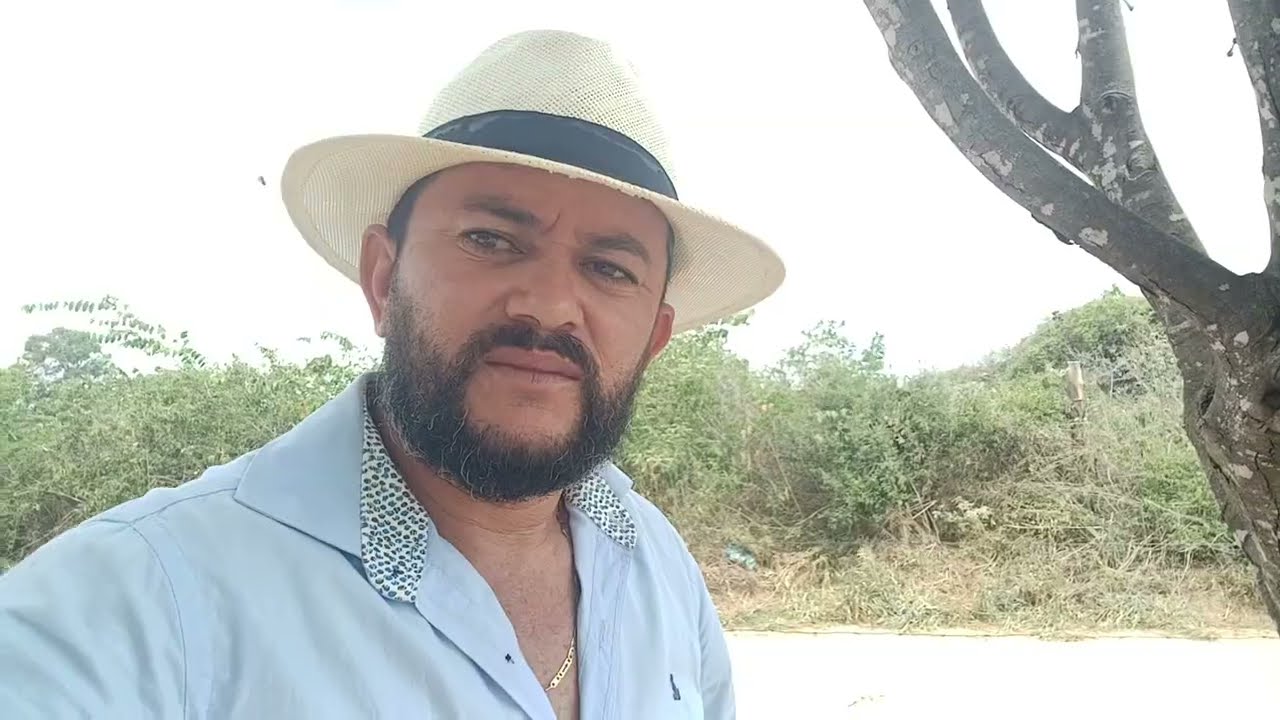 Vendo barato e parcelado 45 mil parcelado avista 38 mil 8799102 3154 