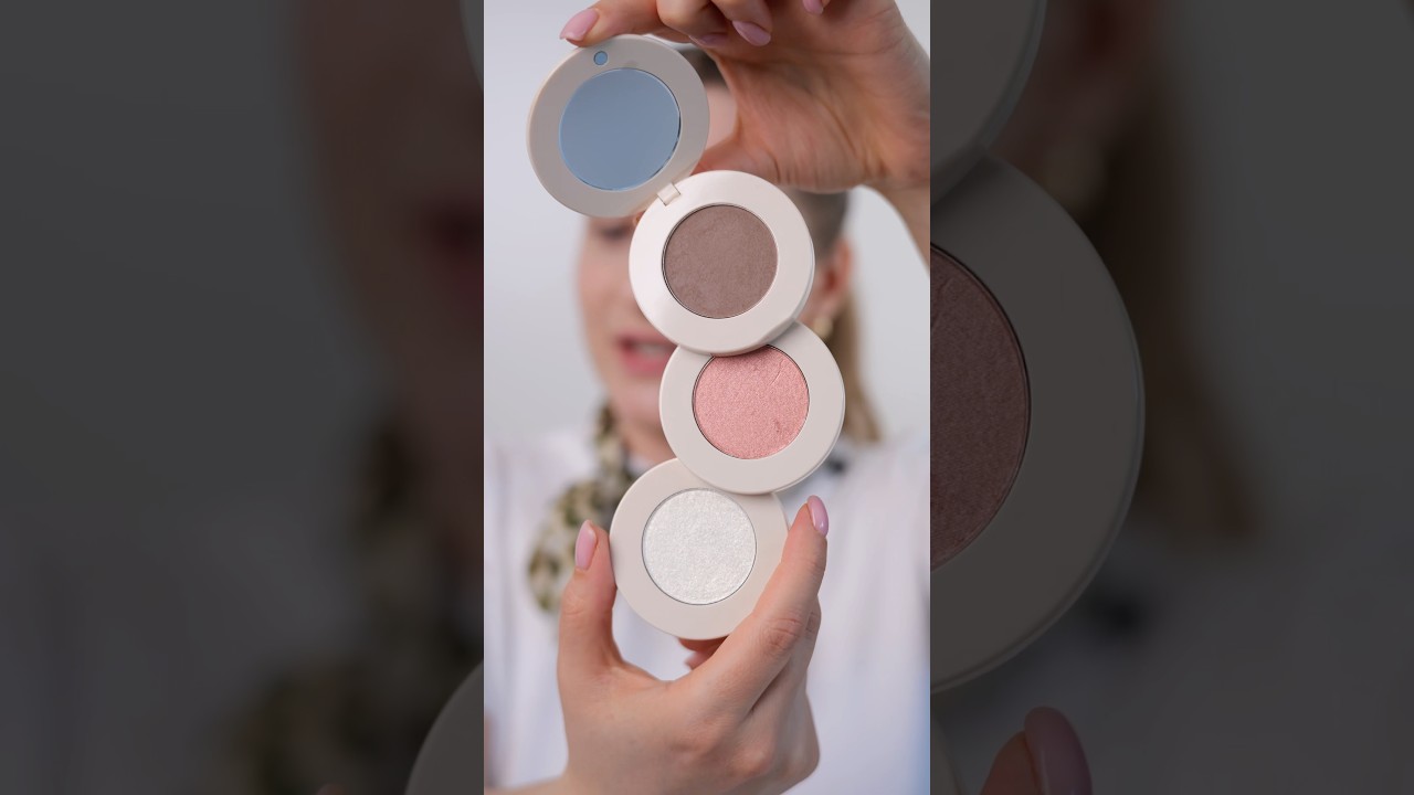 Nowość z Rossmanna: paleta 3w1 od AA! Bronzer, róż i glow #shorts # ...