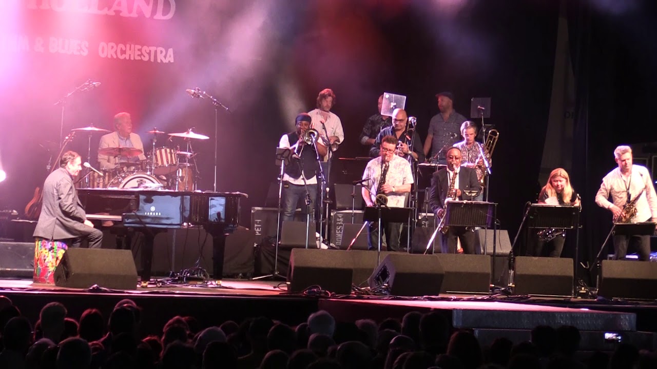 Jools Holland And His Rhythm and Blues Orchestra - The Golden Age Of Song Jools Holland And His Rhythm and Blues Orchestra - The Golden Age Of Song