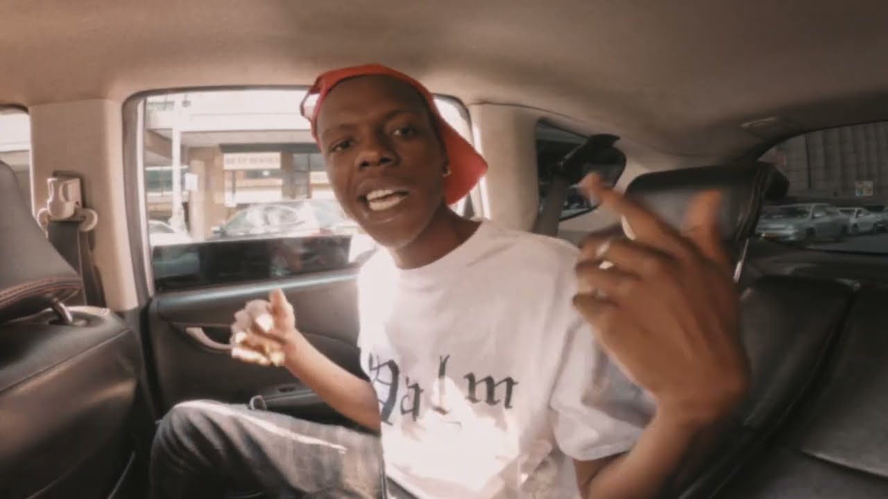 Regardez MHIRIPIRI - ICEY EKXNE ft SLYME FOXX & THERSLICKS sur YouTube Regardez MHIRIPIRI - ICEY EKXNE ft SLYME FOXX & THERSLICKS sur YouTube