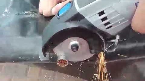 dremel saw max cutting steel (but the sound is edited)