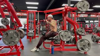 21.06.15. lat pulldown machine w iso hold squat